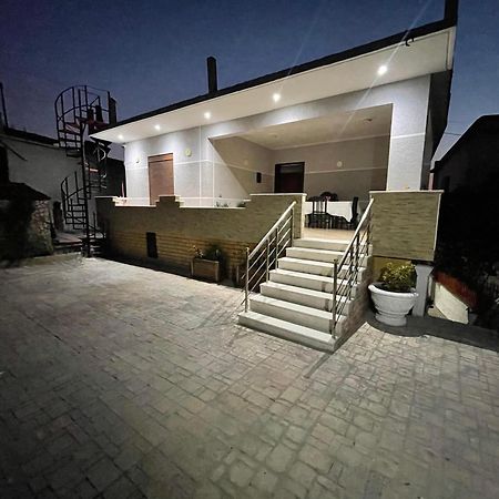 Anel'S Guesthouse Berat Dış mekan fotoğraf