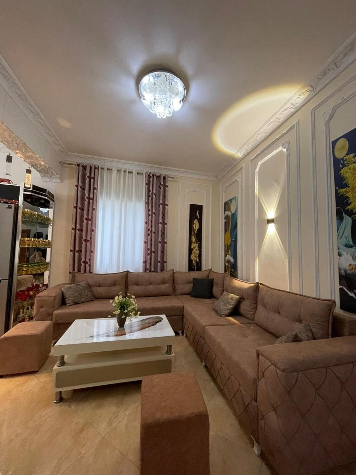 Anel'S Guesthouse Berat Dış mekan fotoğraf