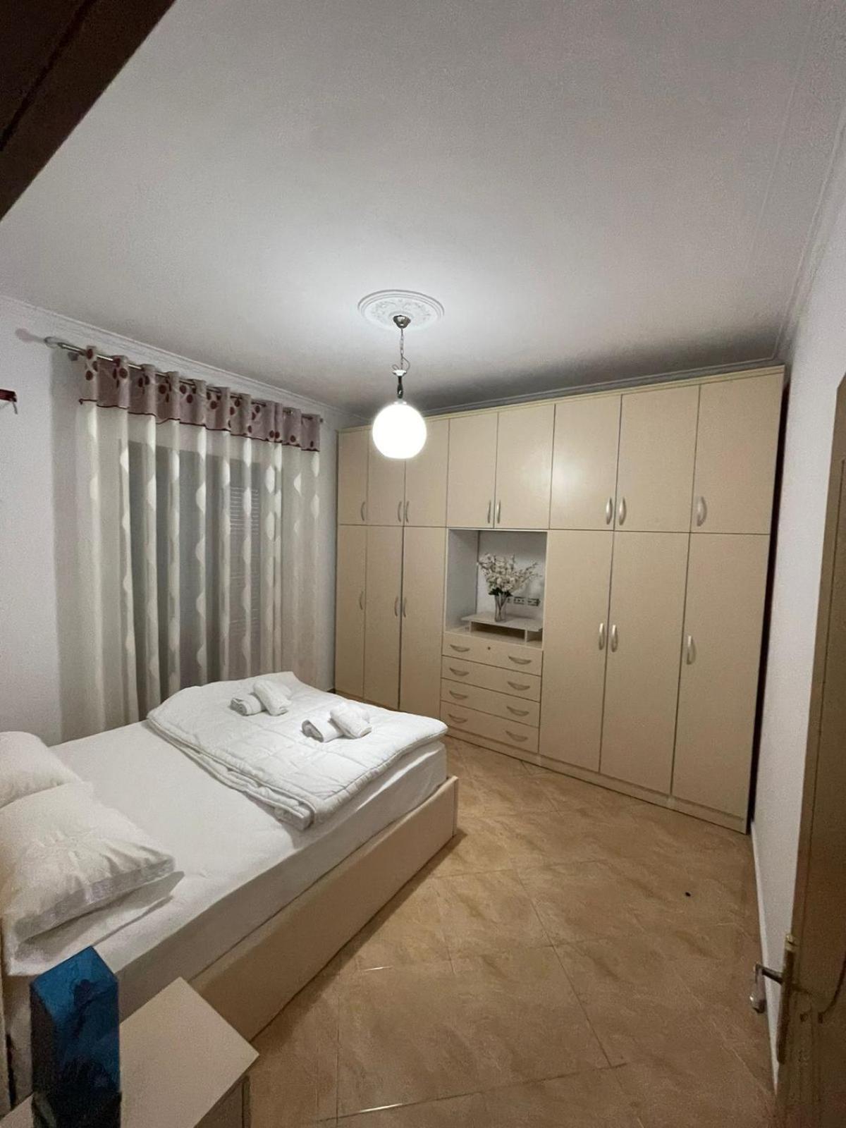Anel'S Guesthouse Berat Dış mekan fotoğraf