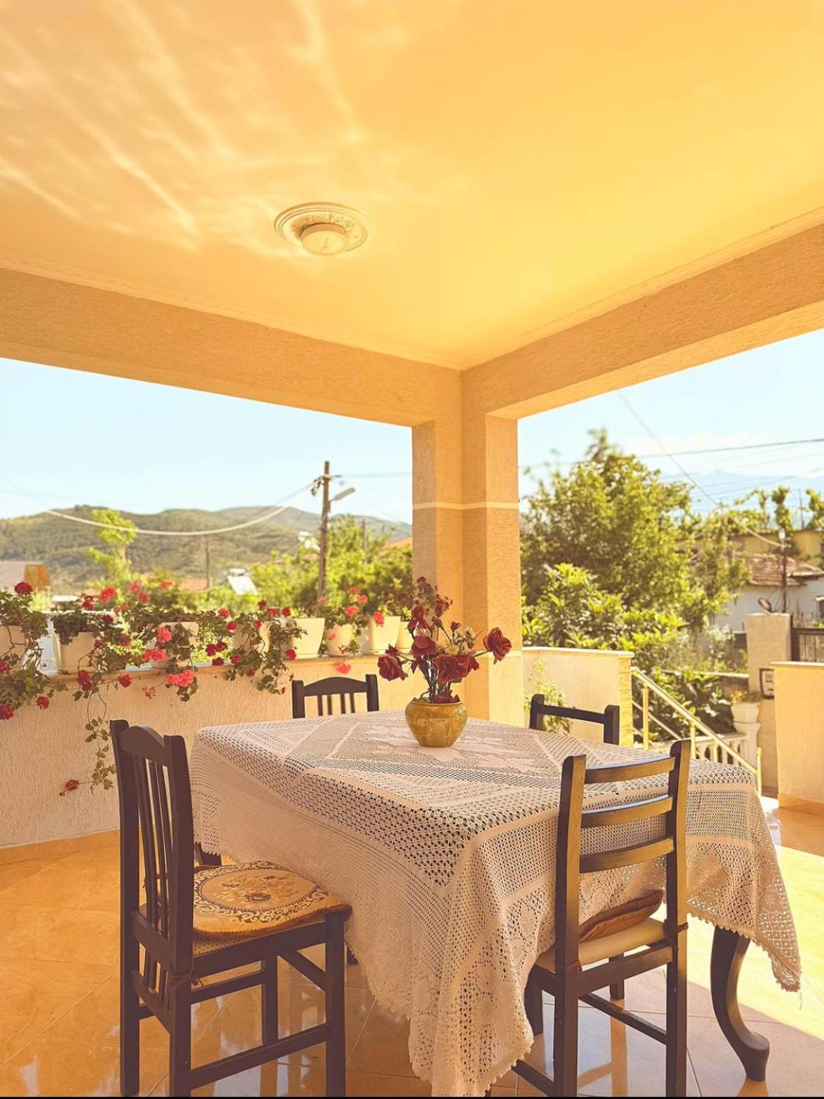 Anel'S Guesthouse Berat Dış mekan fotoğraf