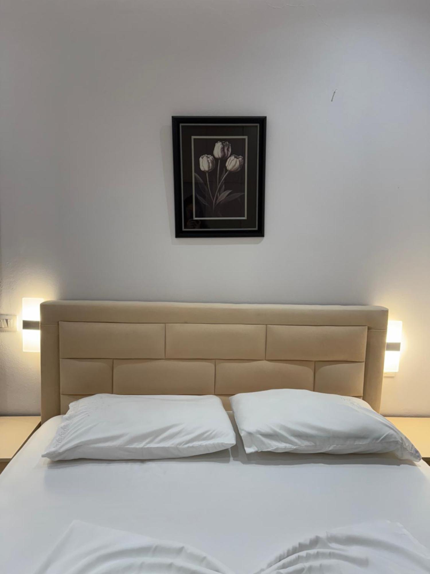 Anel'S Guesthouse Berat Dış mekan fotoğraf